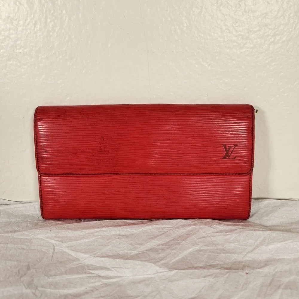 Louis Vuitton Epi Porte Feuille Sarah Leather Long Bifold Wallet Red Authentic